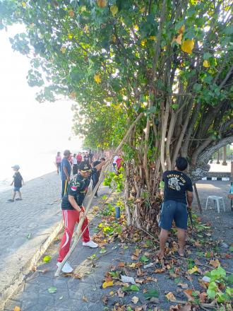 Kegiatan Bulan Bakti Gotong Royong Masyarakat